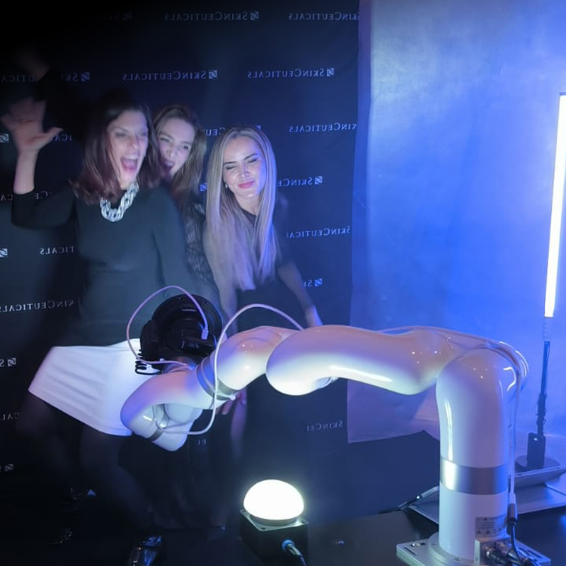 lancement de produit glambot